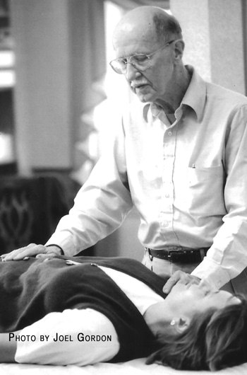 Photo of John Harvey Gray teaching areiki class in new York City, 1995